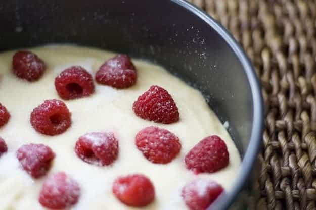 raspberry buttermilk cake_4