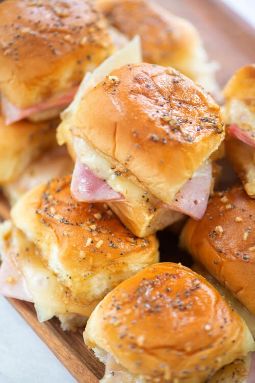 Hawaiian Ham and Cheese Sliders | Buns In My Oven