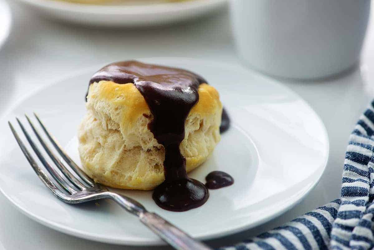 Homemade Chocolate Gravy Recipe Buns In My Oven