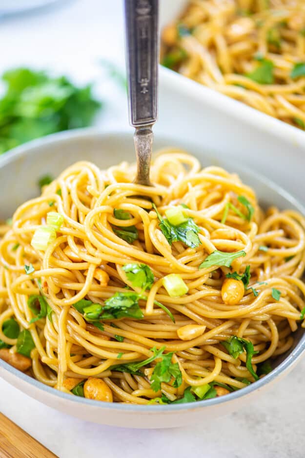 20-minute-thai-peanut-noodles-recipe-buns-in-my-oven