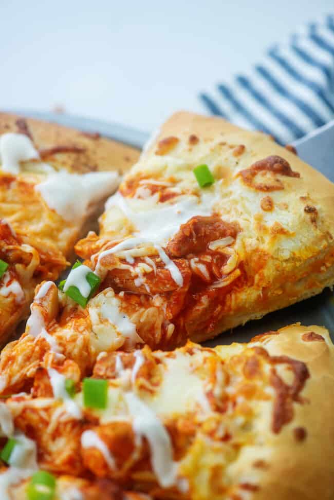 The Best Buffalo Chicken Pizza Recipe! | BunsInMyOven.com