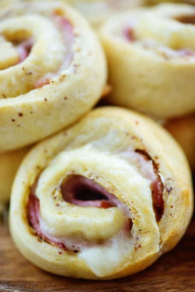 Easy Ham and Cheese Pinwheels Buns In My Oven