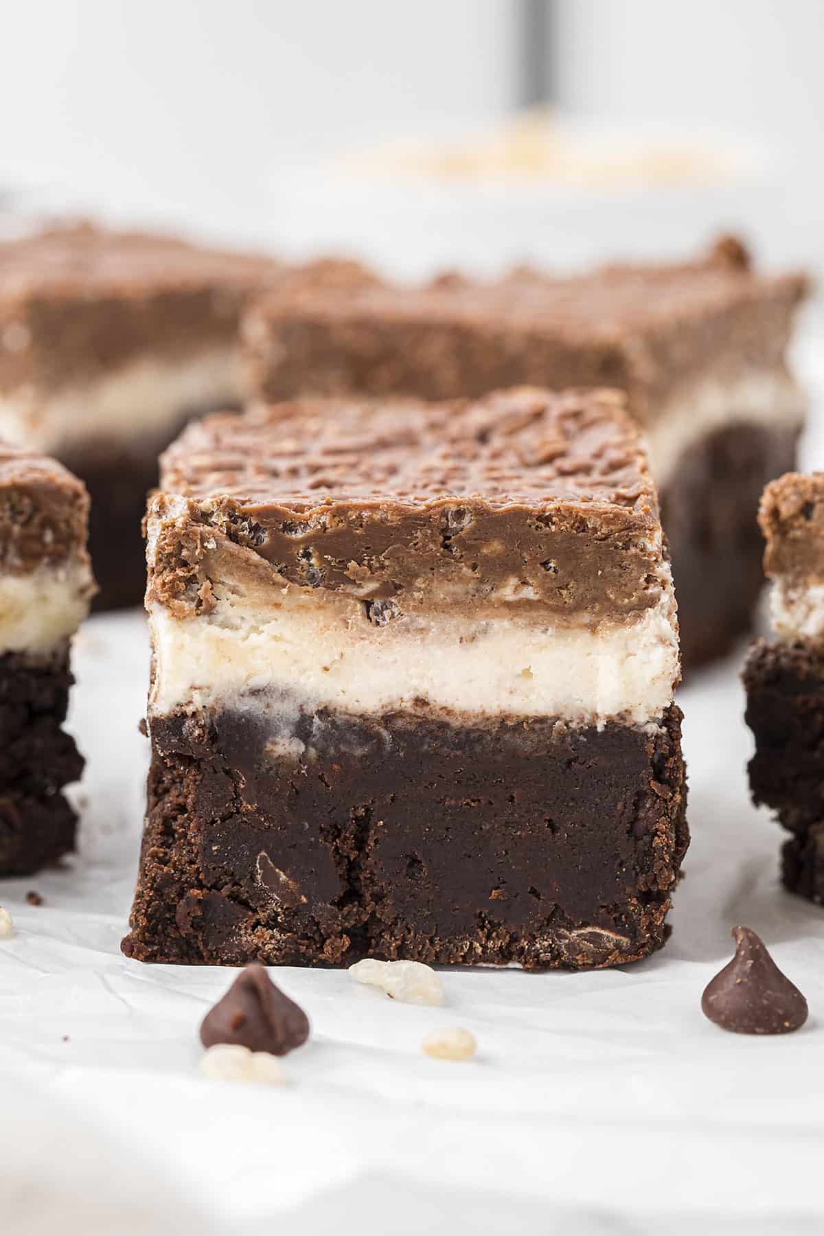 Marshmallow brownie topped with cereal treats.