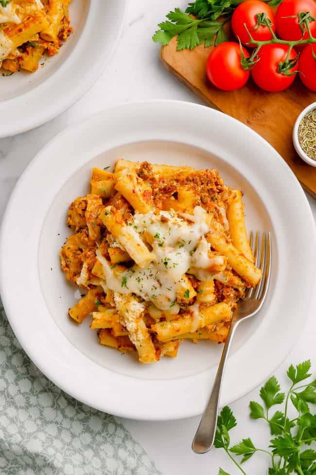 Cheesy Baked Ziti With Meat Sauce 