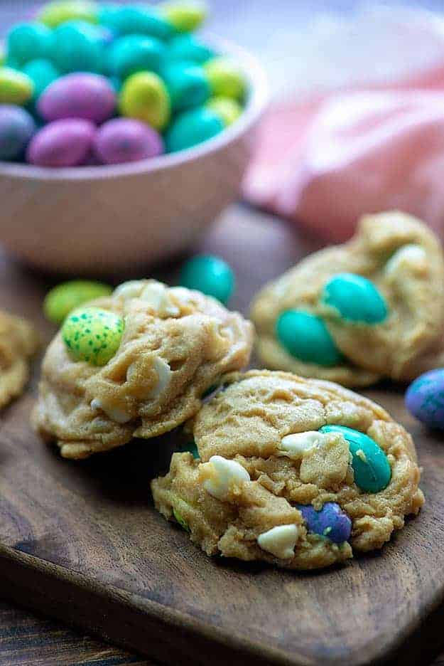 Colorful Chocolate Chip Easter Cookies | Buns In My Oven