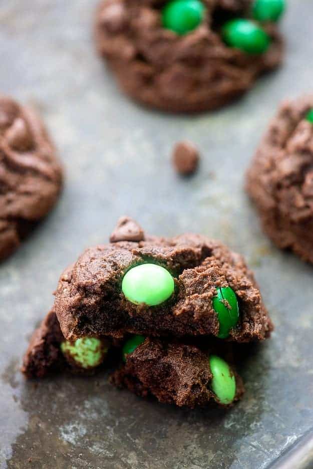 Bakery-Style Chocolate Mint M&M Cookies • baste cut fold