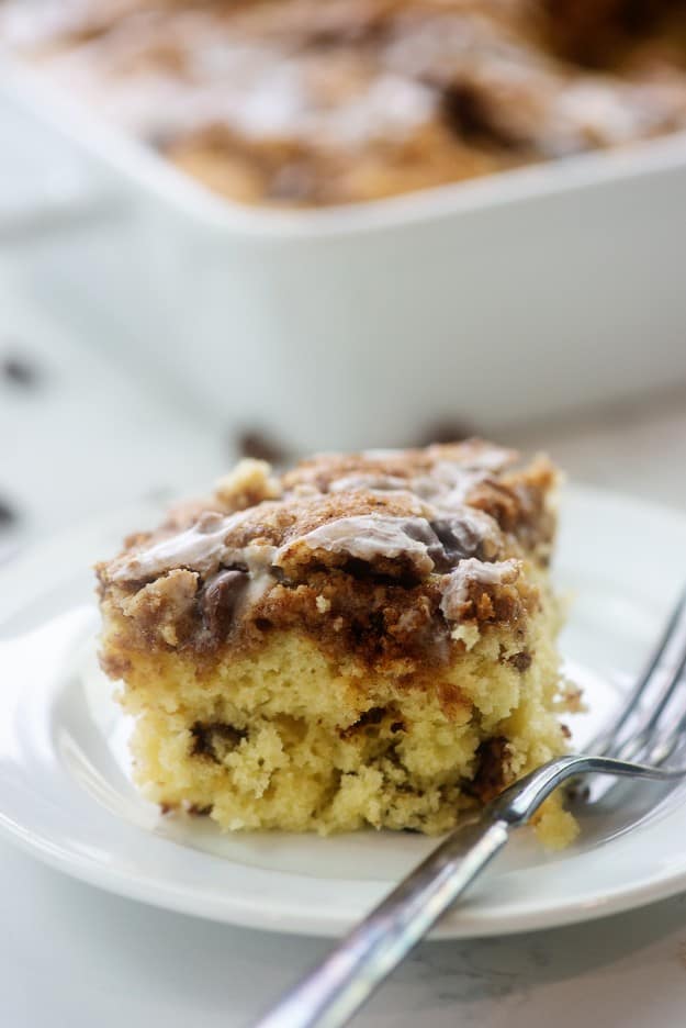 Chocolate Chip Cinnamon Roll Cake | Buns In My Oven