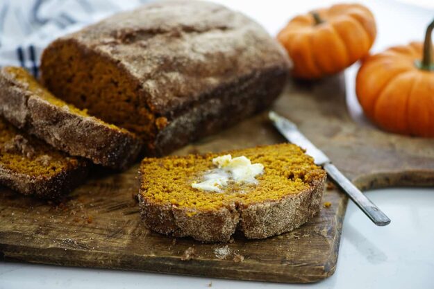 Pumpkin Donut Bread Recipe | Buns In My Oven