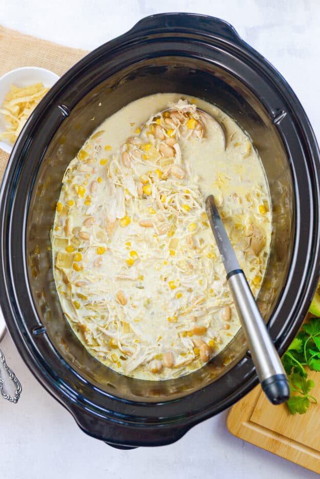 Creamy Crockpot White Chicken Chili Recipe Buns In My Oven