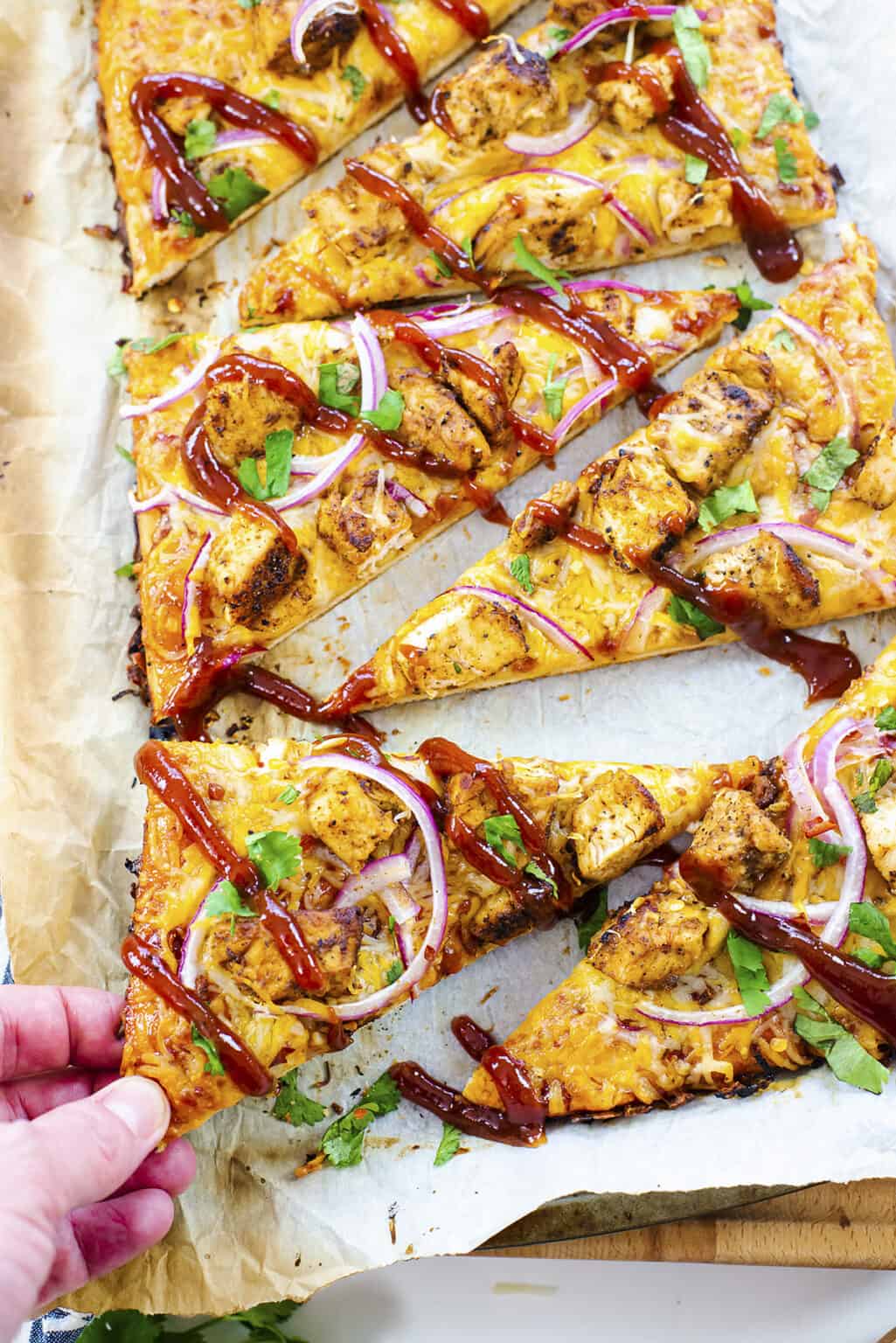 BBQ Chicken Flatbread Pizza | That Low Carb Life