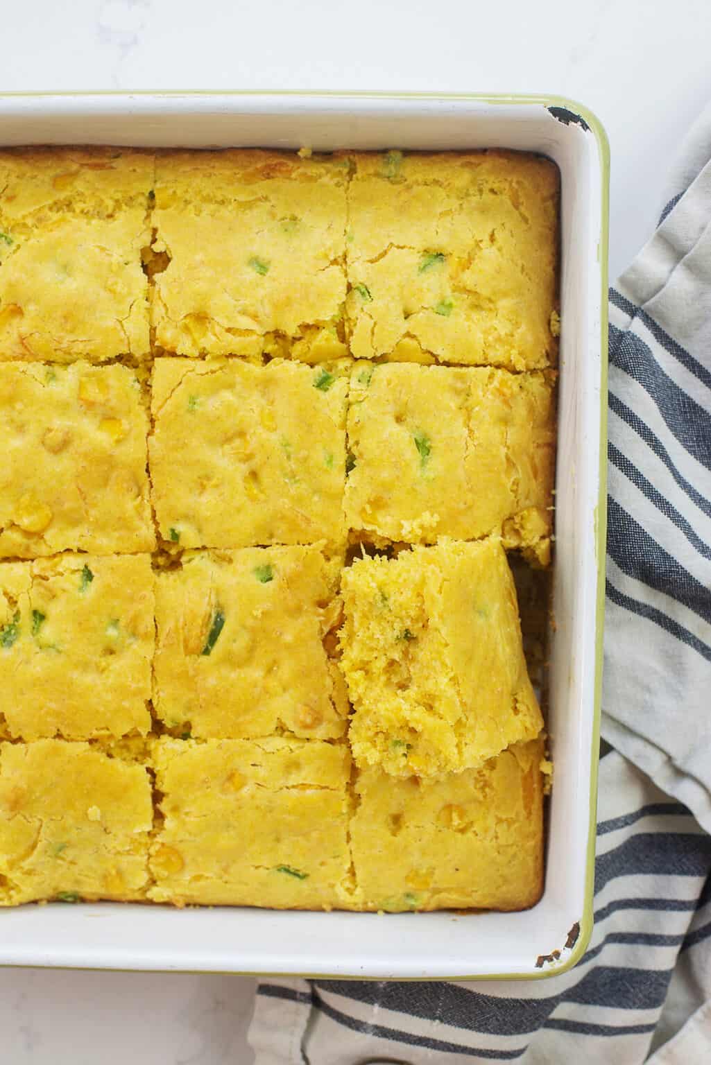 Cheddar Jalapeno Cornbread | Buns In My Oven