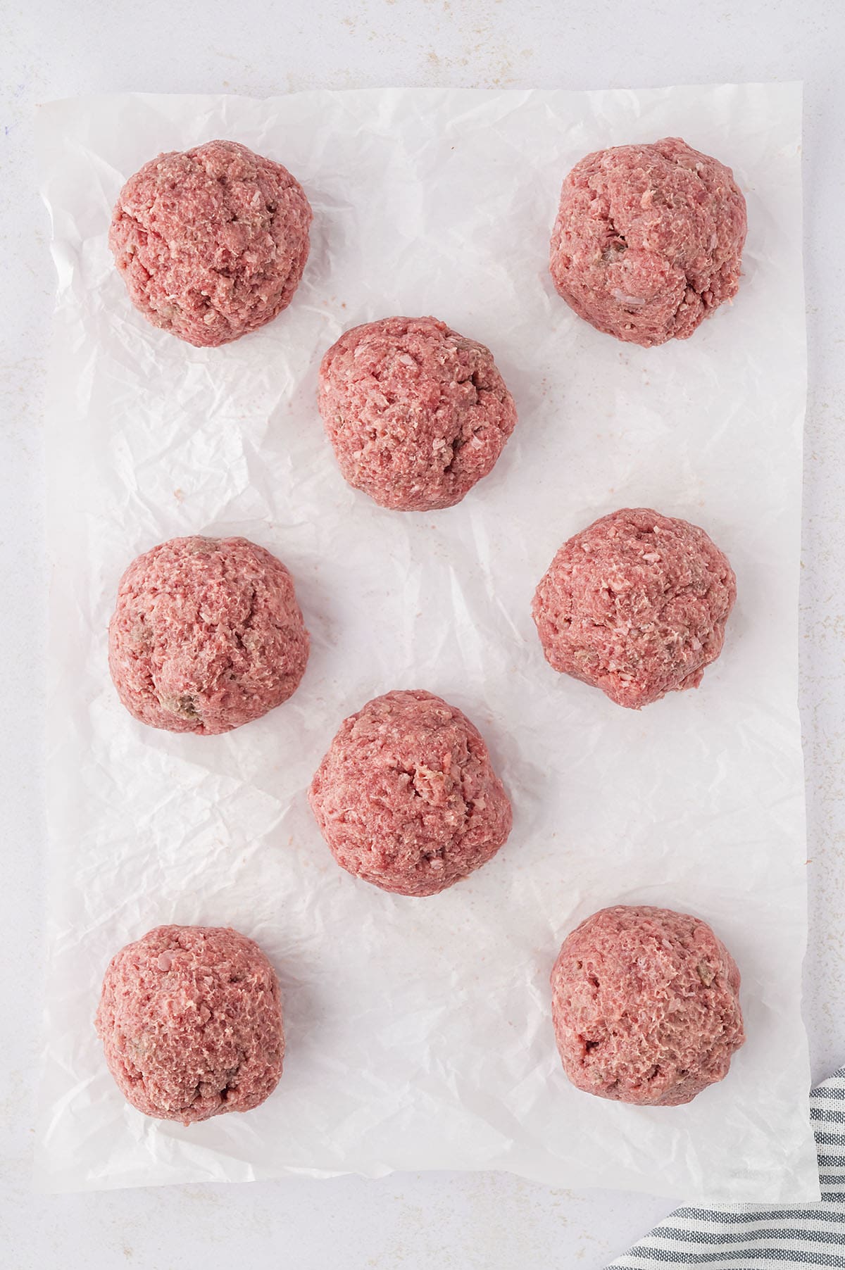 Balls of beef for smash burgers.