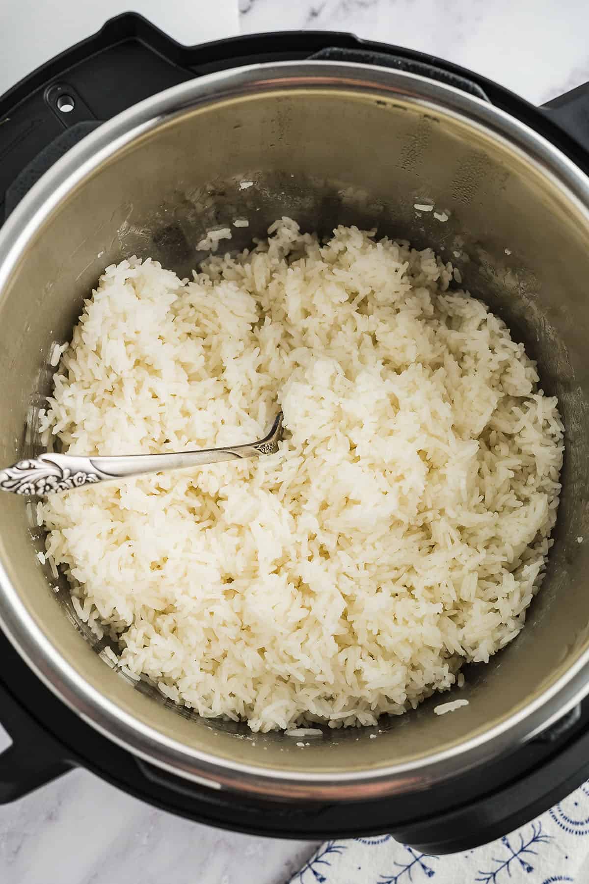 Cooked jasmine rice in Instant Pot.