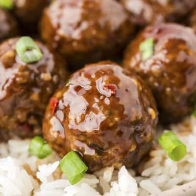 Meatballs on bed of rice.